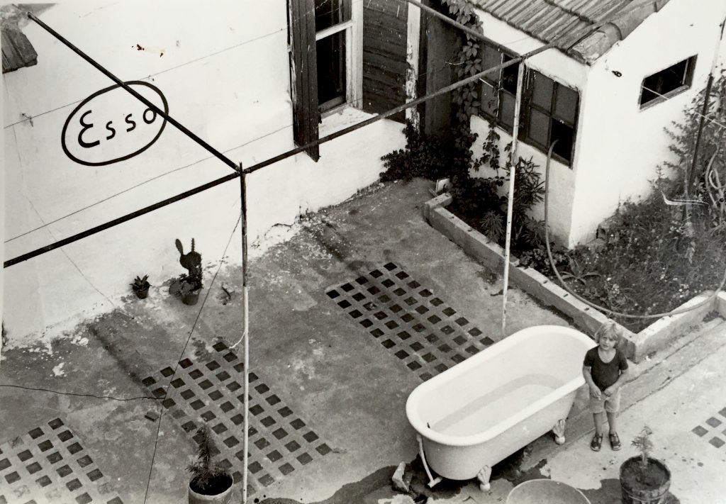 La baignoire sur la terrasse